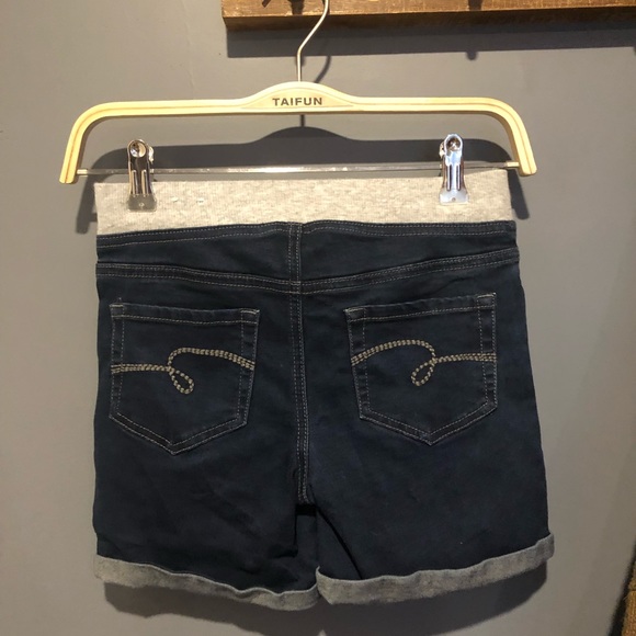 Girls Jean Shorts with soft waist - Picture 2 of 3